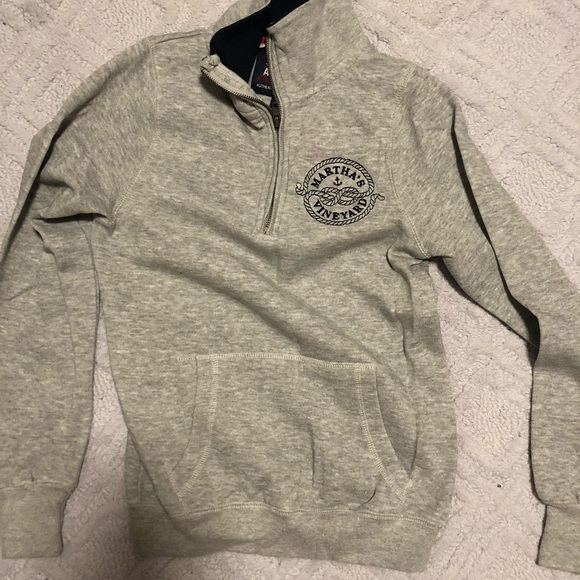 Martha Vineyard Sweatshirt - Picture 1 of 2